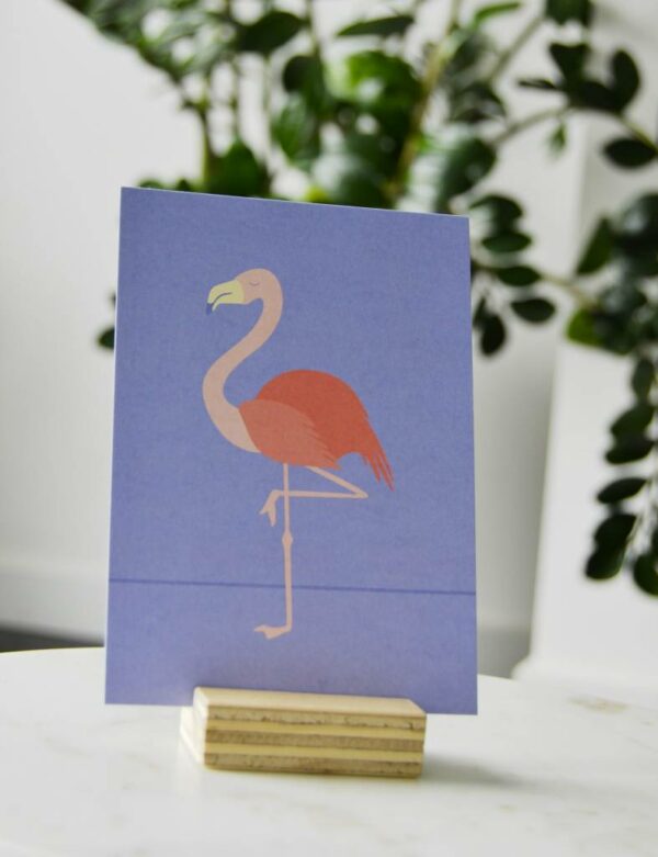 yellow-sky-wenskaart-tropical-birds-flamingo